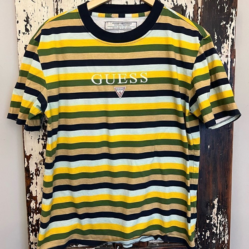 Men’s Guess Originals striped shirt sleeve shirt. Size Small.